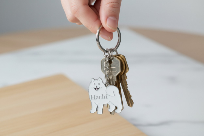 Breloc câine personalizabil prin gravură-Hachi– Samoyed [5]