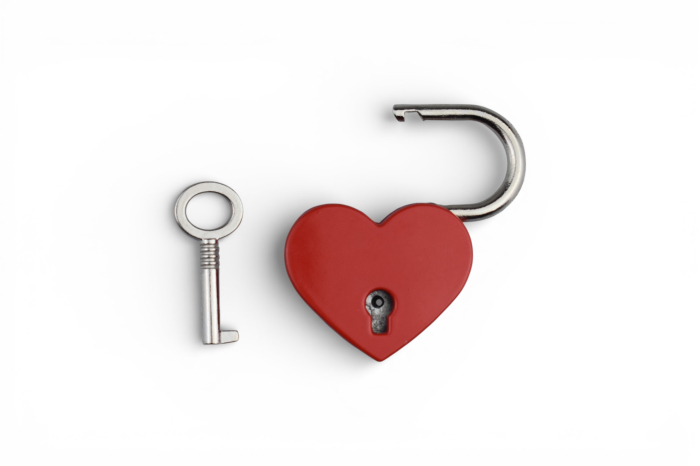 Lacăt decorativ mare în formă de inimă – roșu clasic [4]