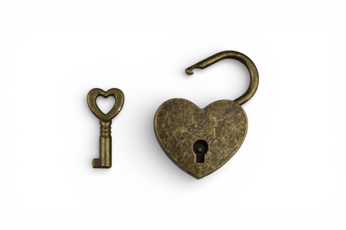 Lacăt inimă personalizabil bronz antichizat – cadou pentru cupluri [2]