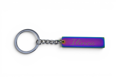 Produse personalizabile - Breloc metalic tip plăcuță dreptunghiulară îngustă – Personalizabil prin gravură - Rainbow