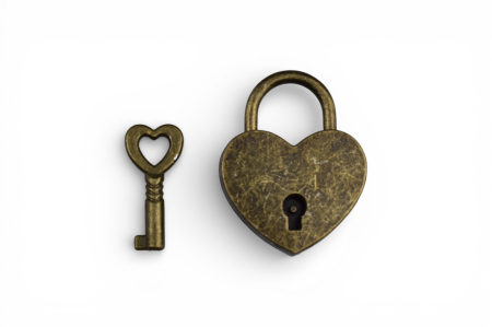 Cele Mai Vândute - Lacăt inimă personalizabil bronz antichizat – cadou pentru cupluri