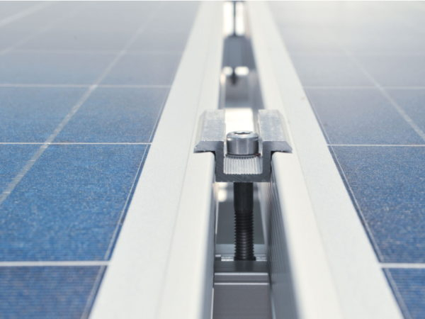 Clema de mijloc pentru panou fotovoltaic [2]
