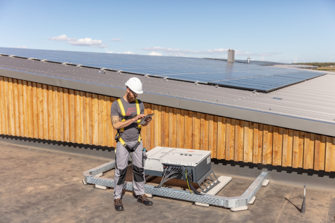 Invertor on-grid trifazat Fronius Tauro ECO 100-3-D 100 kW [2]
