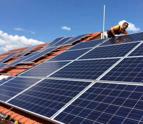 Profil de aluminiu pentru panouri fotovoltaice - bara de 2,4 m [4]