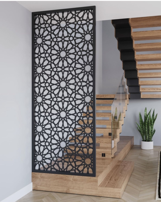 Panou decorativ metalic interior tip separator – model geometric arabesc pentru living, hol și scară [1]
