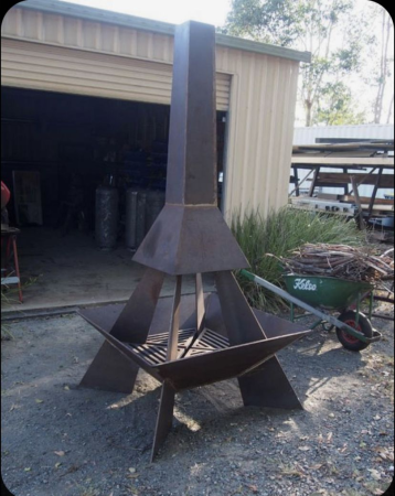 Gradina - Fire pit metalic exterior cu cos fum – gratar gradina modern