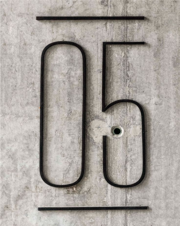 Numere casă & stradă - Număr casă metalic minimalist – design arhitectural modern, cifre decorative exterior personalizabile