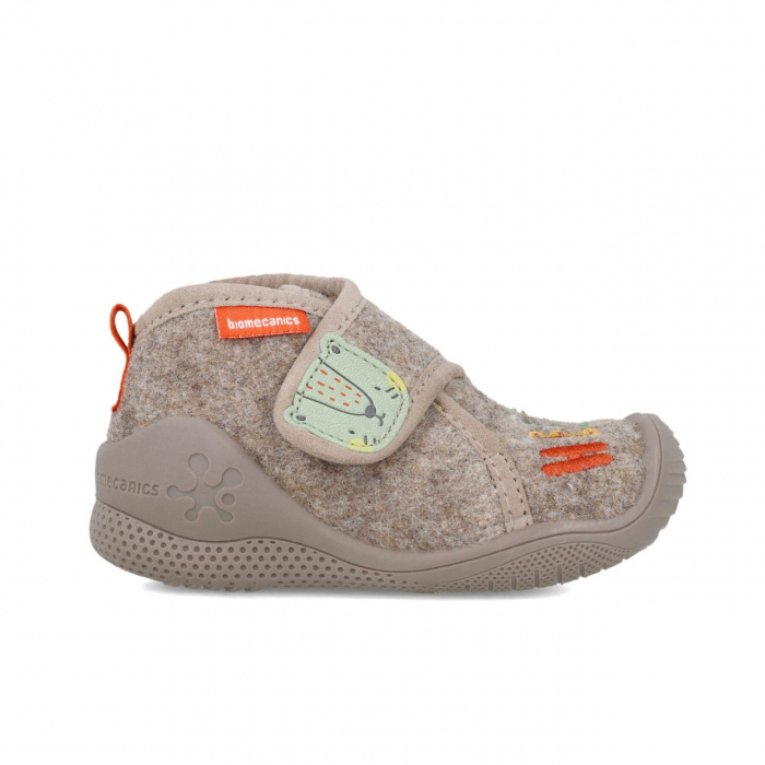 Incaltaminte de interior biomecanics zapatilla la world, maro) - imagine produs HeiBebe.ro [4]