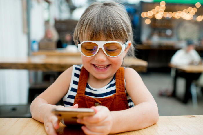 Ochelari cu protectie ecran pentru copii mokki click & change screensafe, 2-5 ani, alb - imagine produs HeiBebe.ro [7]