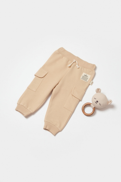 Pantaloni cu buzunare laterale, two thread, 100%bumbac organic - stone, babycosy - imagine produs HeiBebe.ro [1]