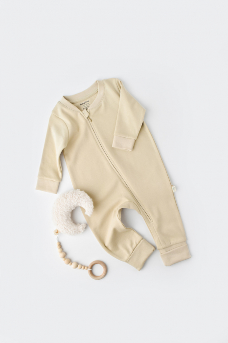 Salopeta cu fermoar cu maneca lunga si pantaloni lungi - 100%bumbac organic - crem, babycosy - imagine produs HeiBebe.ro [1]