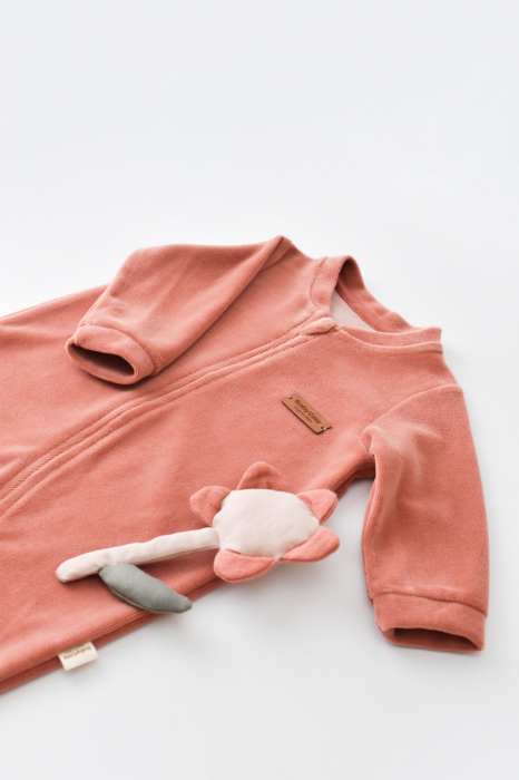 Salopeta cu maneca lunga si fermoar din 80%bumbac organic si 20% poliester - caramiziu, babycosy - imagine produs HeiBebe.ro [2]