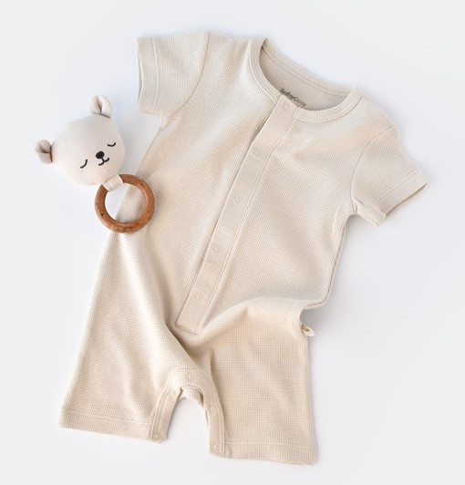 Salopeta cu pantaloni scurti - 100% bumbac organic - stone, babycosy - imagine produs HeiBebe.ro [2]