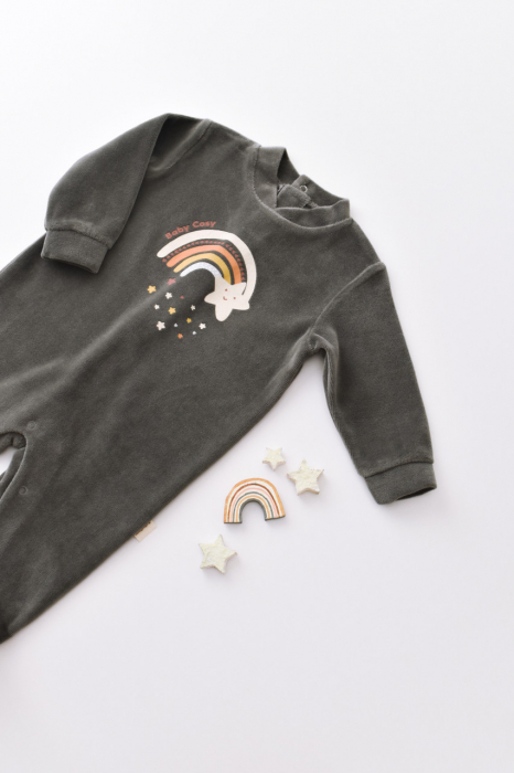 Salopeta curcubeu cu maneca lunga si botosei din 80%bumbac organic si 20% poliester - antracit, babycosy - imagine produs HeiBebe.ro [3]