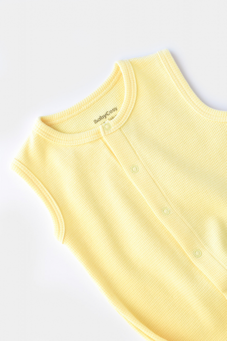 Salopeta fara maneci si pantaloni scurti - 100% bumbac organic - galben, babycosy - imagine produs HeiBebe.ro [4]