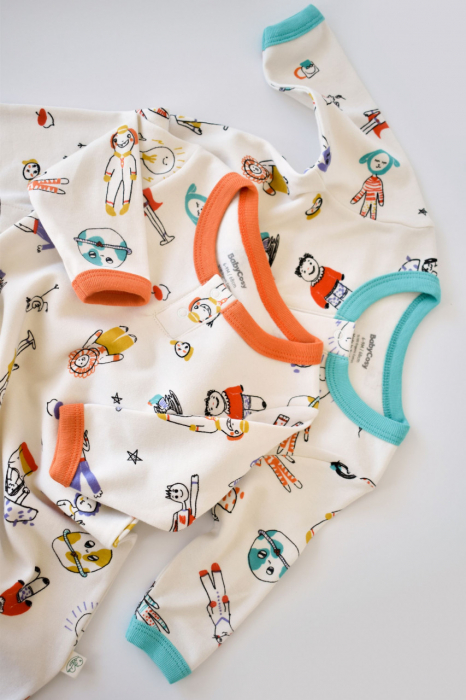 Set 2 salopetele cu maneca lunga si pantaloni lungi - 100%bumbac organic - portocaliu si verde, babycosy - imagine produs HeiBebe.ro [2]