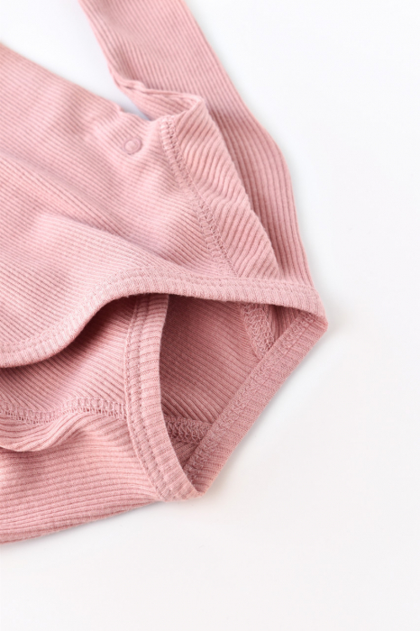Set 4 piese: bluza, pantaloni, caciulita si manusi din bumbac organic si modal - rose, babycosy - imagine produs HeiBebe.ro [3]