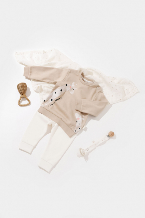 Set bluzita cu maneca lunga si pantaloni lungi cu buline girafa, babycosy, 100% bumbac organic, mink - imagine produs HeiBebe.ro [2]