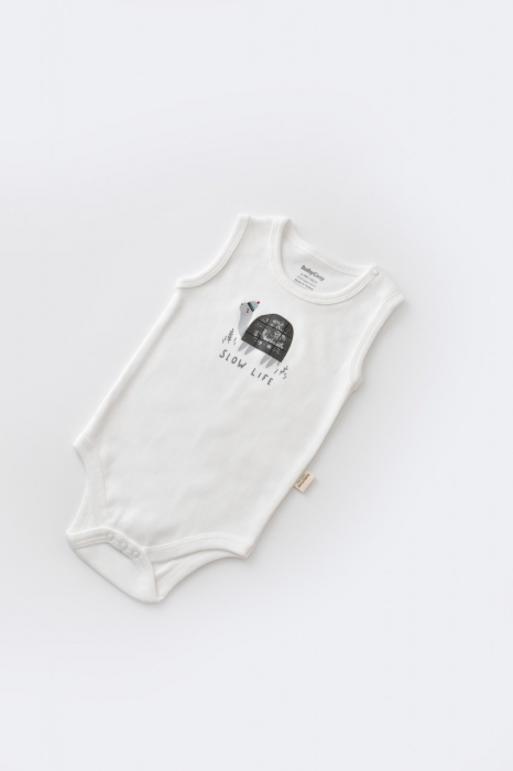 Set broscuta cu salopeta si body din 80%bumbac organic si 20% poliester - antracit, babycosy - imagine produs HeiBebe.ro [4]