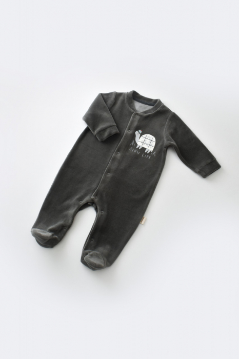 Set broscuta cu salopeta si body din 80%bumbac organic si 20% poliester - antracit, babycosy - imagine produs HeiBebe.ro [3]