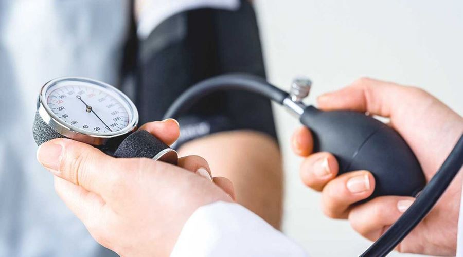 Hipotensiunea, boala alcoolicilor uscăţivi