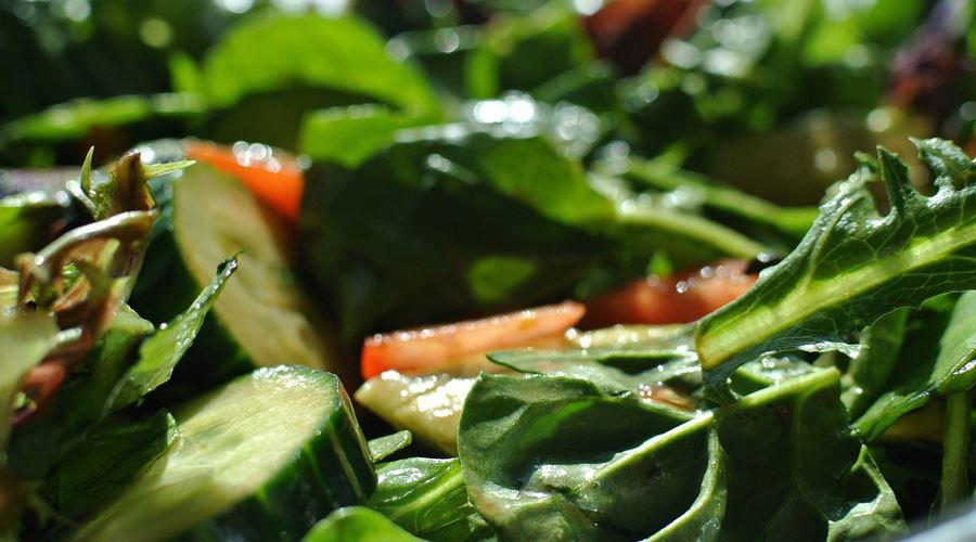 Legumele verzi, esentiale in alimentatia bolnavilor de Alzheimer