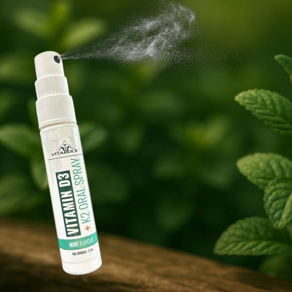 Oral Spray Vitamin D3+K2 25 ml – Vitamina D3 + K2 cu aromă de mentă pentru imunitate și sănătatea oaselor – Vitabolic [2]