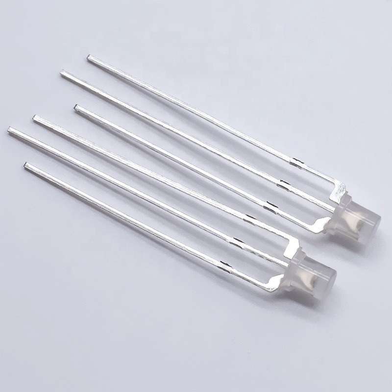 LED bicolor F3 3mm rosu si albastru, 3 pini, catod comun [4]