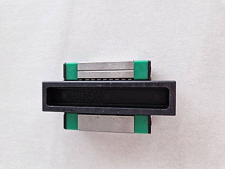 Sina ghidaj liniar cu patina MGN12C 400mm [2]