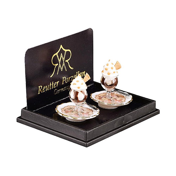 Set cupe inghetata pe farfuriuta - miniatura colectionari papusi la scara 1:12 [3]