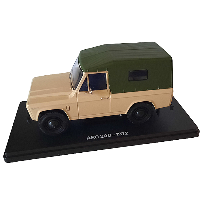 Macheta auto ARO 240 crem, din 1972, scara 1:24 [2]
