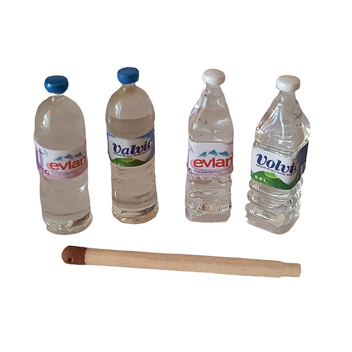 Sticle cu apa VOLVIC si EVIAN 4 buc- miniaturi casute papusi [1]