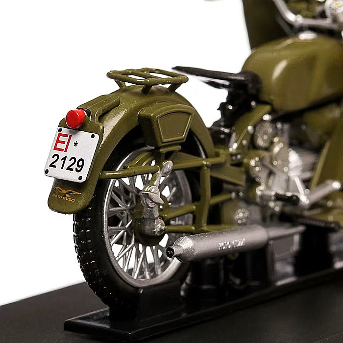 Macheta motocicleta Guzzi Falcone 500 carabinieri 1967, scara 1:24, Atlas [6]
