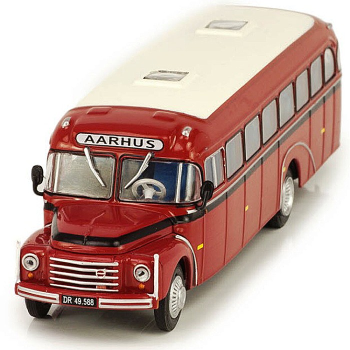 Macheta Autobuz Volvo B375 1957 Scara 1:72 [3]