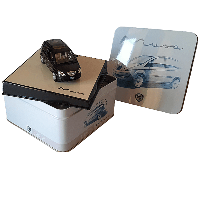 Macheta Lancia Musa Testa di Moro, Ghift Box, scara 1:43 Norev [2]