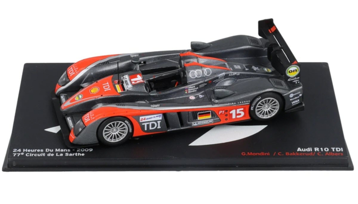 Macheta Audi R 10 TDI 24 h Mans 2009, 1:43 [2]