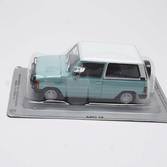 Macheta auto ARO 10.4 1984 scara 1:43 alb cu bleu DeAgostini [4]