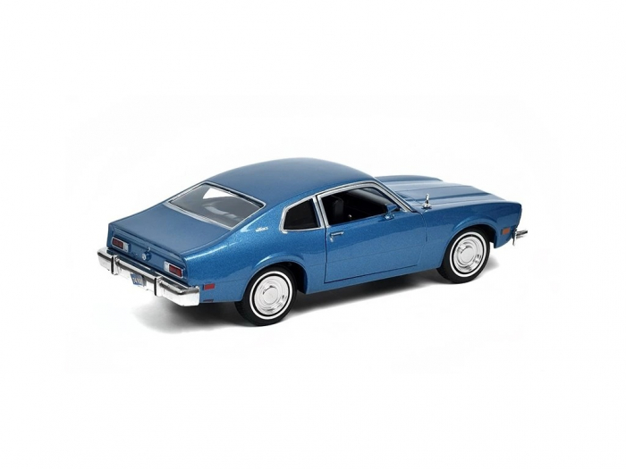 Macheta auto Ford Maverick din 1974 Scara 1:24 Motormax [5]