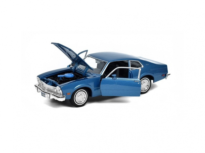 Macheta auto Ford Maverick din 1974 Scara 1:24 Motormax [3]