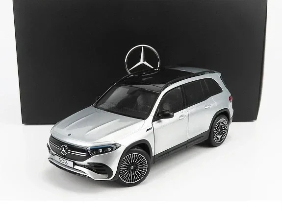 Macheta auto Mercedes-Benz EQB 2021 IRIDIUM SILVER scara 1/18 [1]