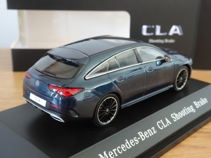 Macheta auto Mercedes CLA Shooting Brake X118 2019, culoare denim blue, scara 1:43 [3]