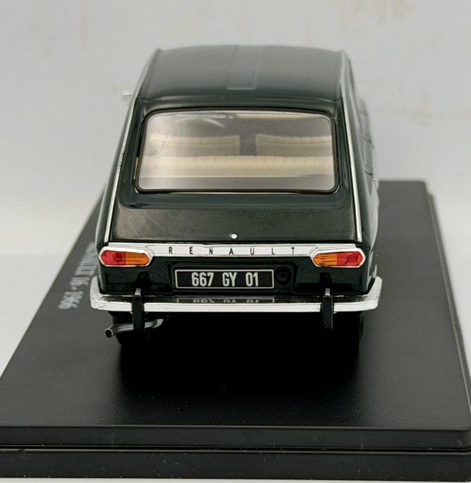 Macheta Auto Renault 16 1966 Negru – Scara 1:24, Vitrina Plexiglas Outlet [6]