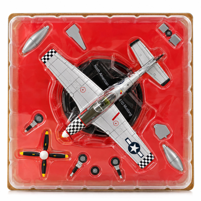 Macheta Avion de Vanatoare P-51D Mustang "Big Beautiful Doll" WWII USA, Scara 1:72, Metalica, cu Suport, Altaya [8]