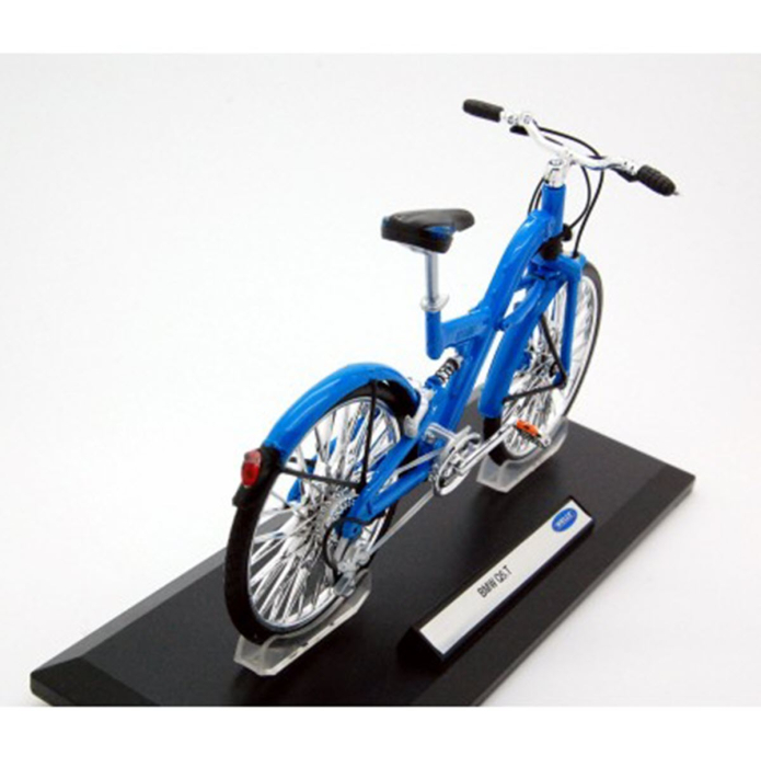 Macheta bicicleta BMW Q5 T albastra, scara 1:10, Welly, cu postament [2]