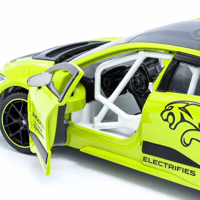 Macheta Jaguar I-PACE eTROPHY Verde Lime, scara 1:36, Tayumo [4]