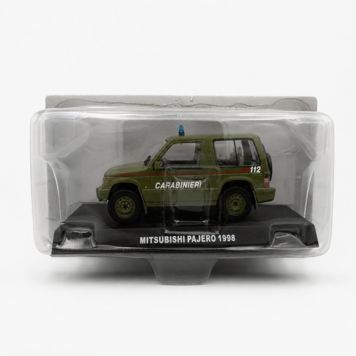 Macheta Mitsubishi Pajero 1998 Carabinieri verde, De Agostini, scara 1:43 [5]
