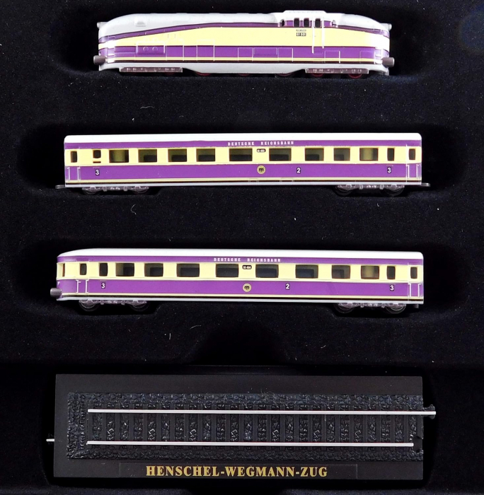 Macheta statica set tren Henschel Wegmann scara 1/220 (Z) -Atlas Edition [5]