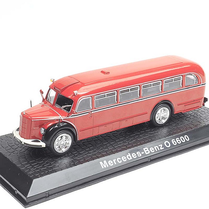 Macheta Autobuz Pompieri Mercedes-Benz O6600 scara 1:72 [1]