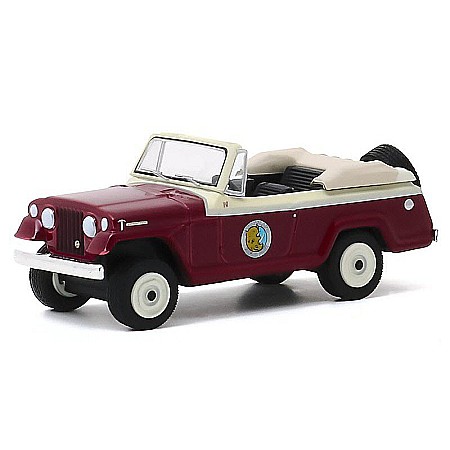 Macheta Jeep Jeepster, Ace Ventura -When the nature calls – Greenlight 44880F, scara 1:64 [1]