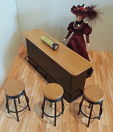 Salon - mobilier pentru casuta papusi si colectionari - BAR stil anii 1950  cu 3 scaune - miniatura papusi/colectionari